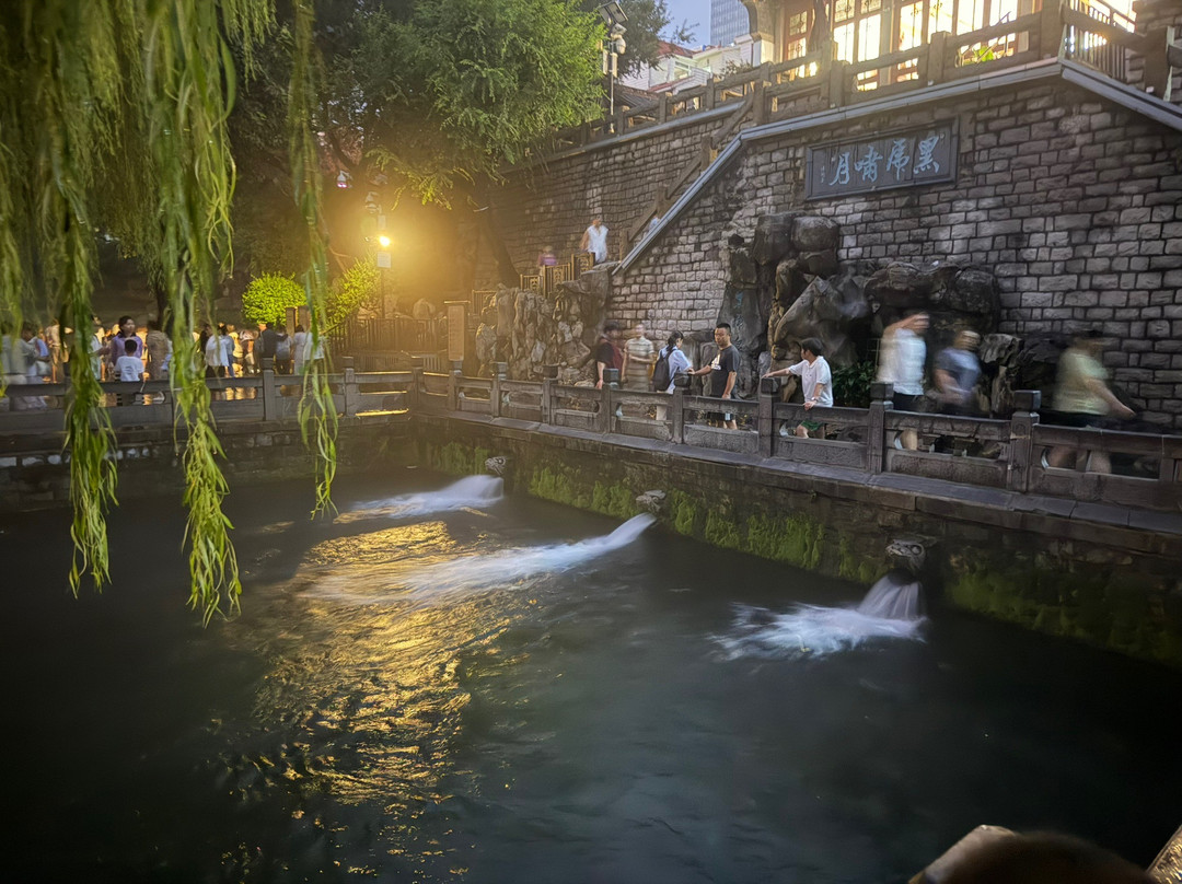 黑虎泉-济南市必去景点