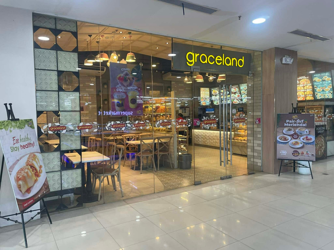 Graceland LCC Polangui