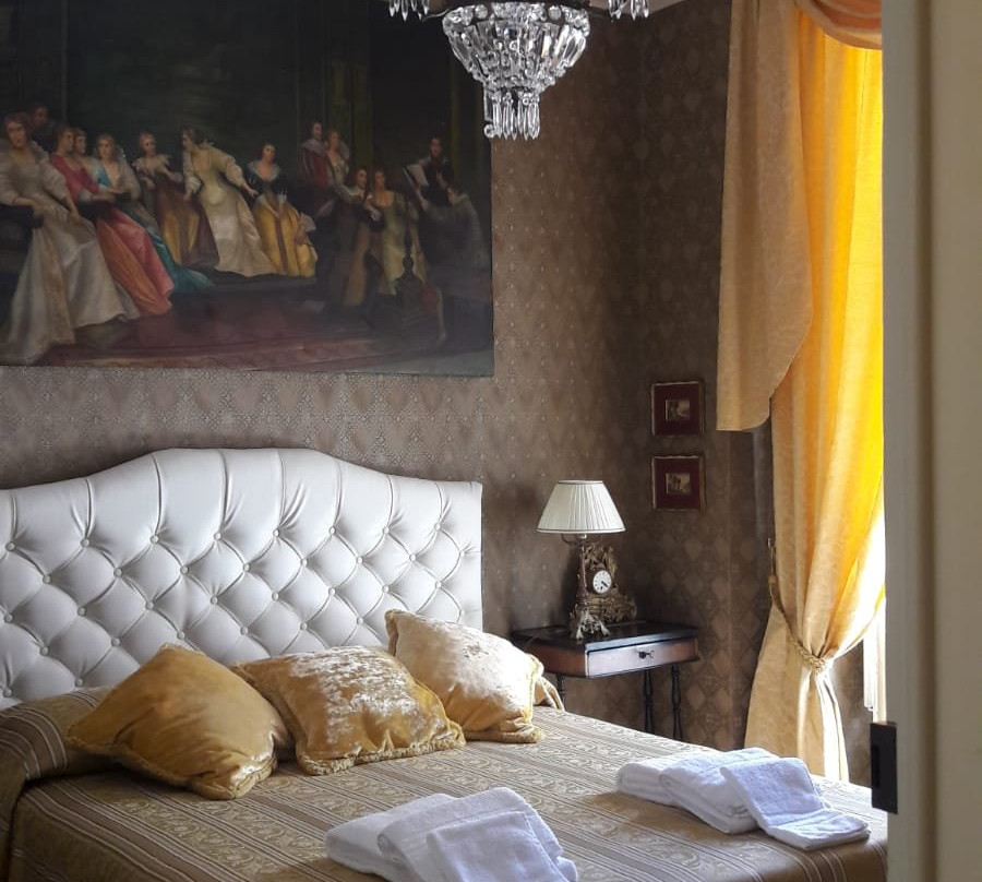 Palazzo Laguardia B&B