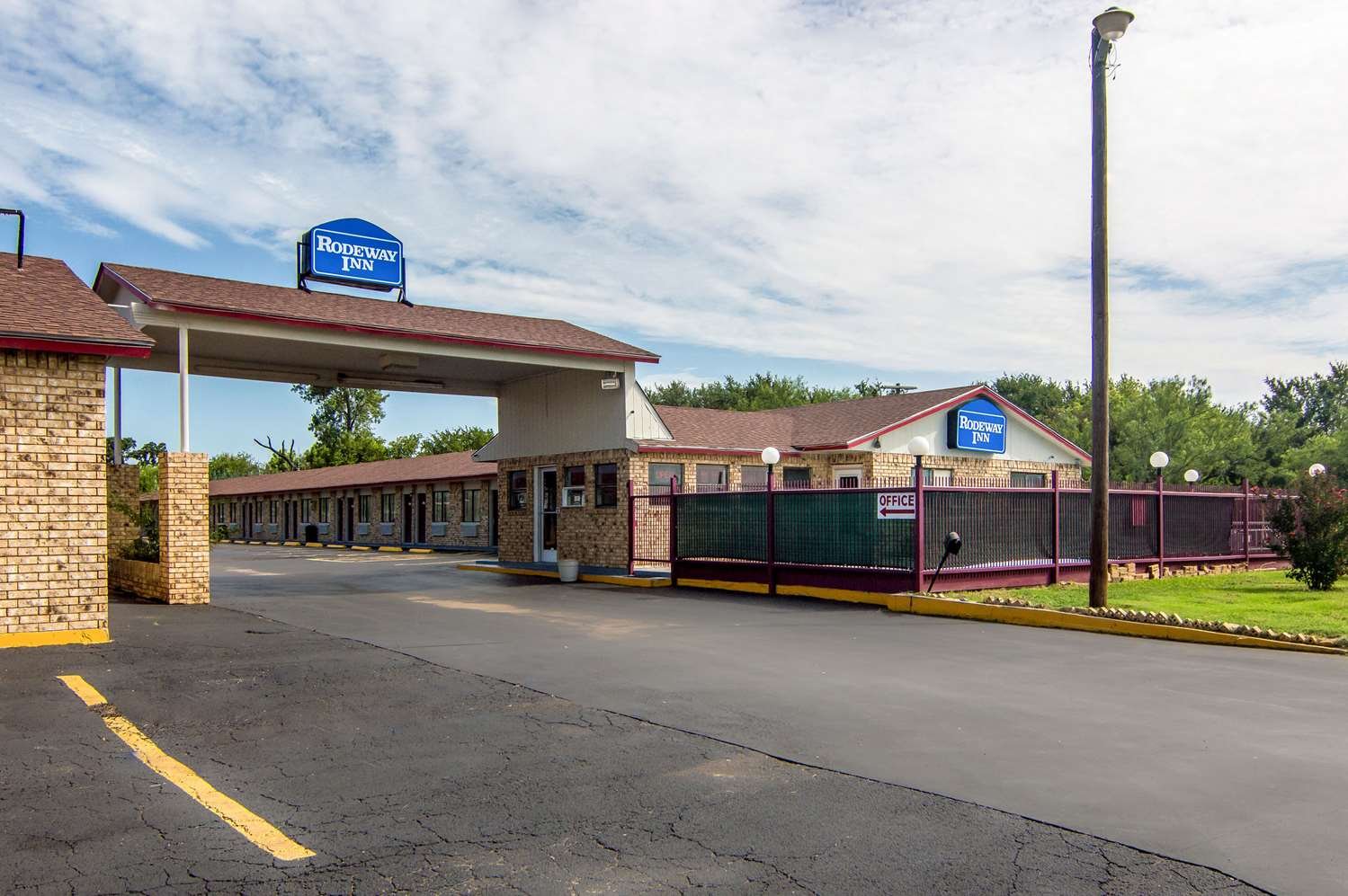 Rodeway Inn-官方