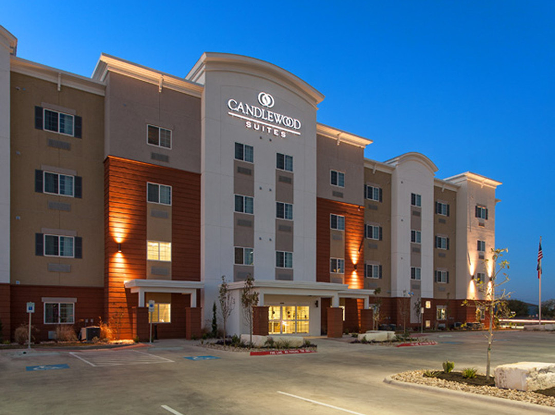 Candlewood Suites San Marcos by IHG主图