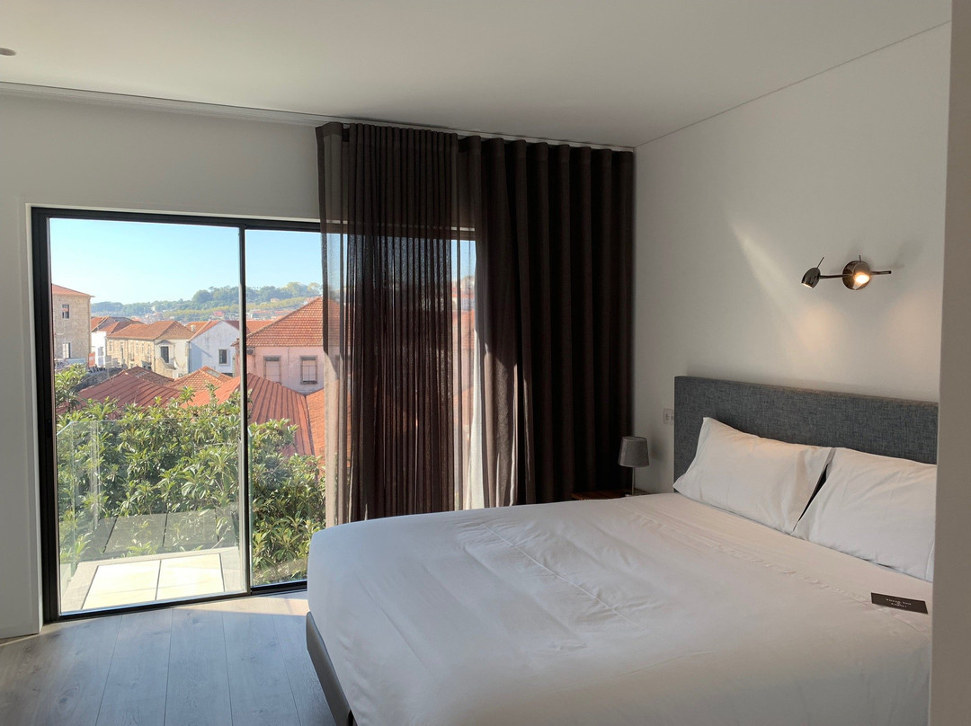 Caleway Hotel