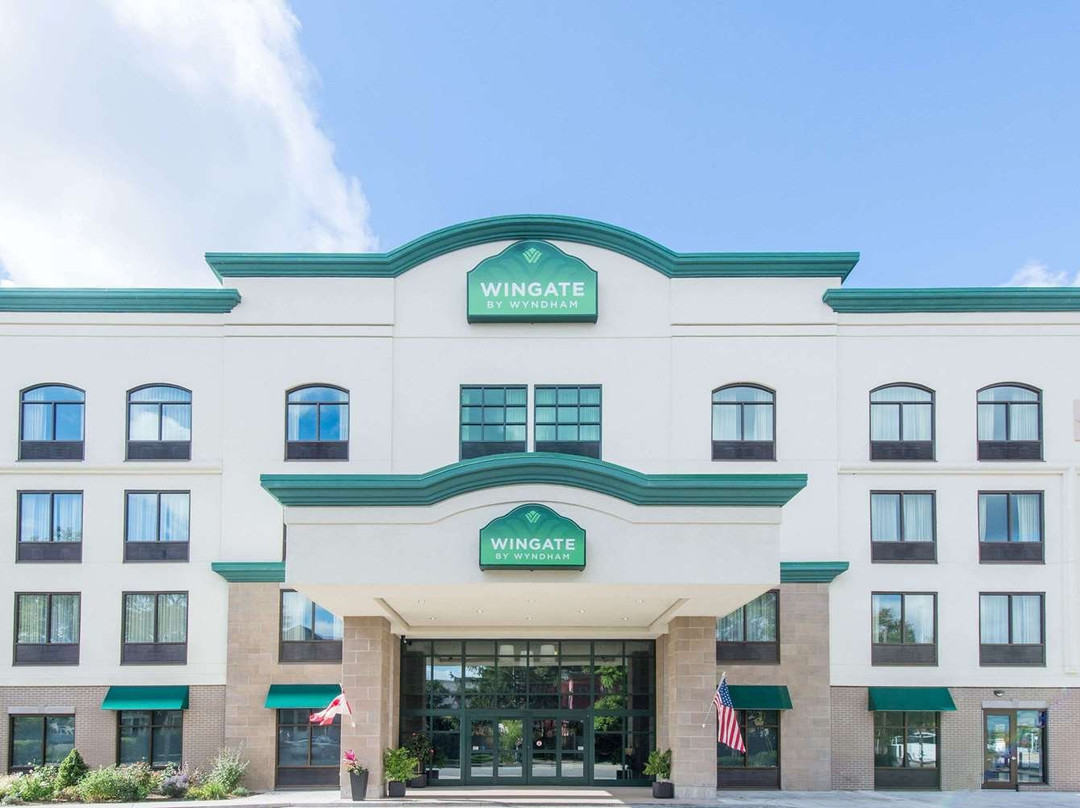 Wingate by Wyndham Niagara Falls