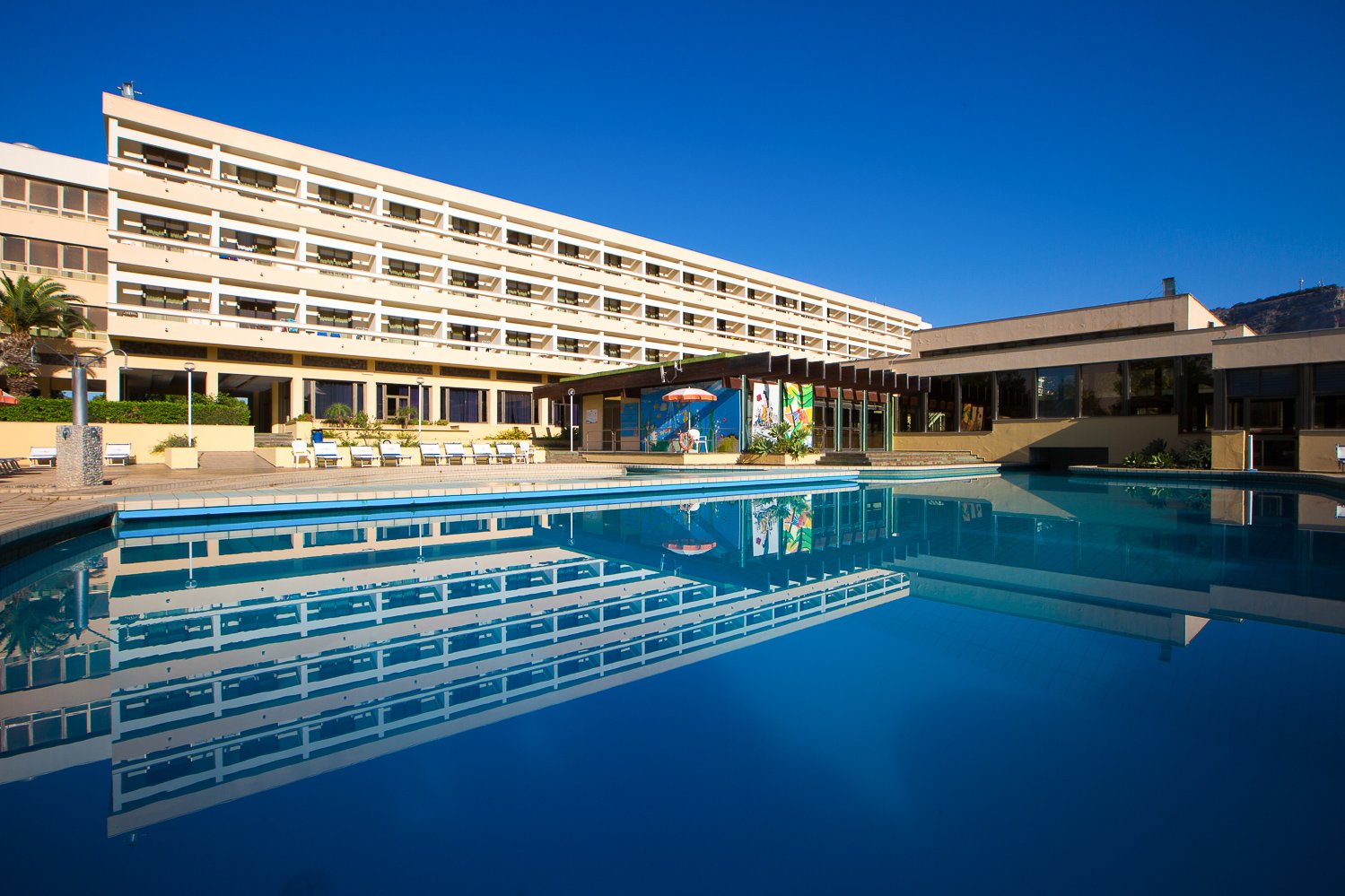 MClub Lipari-官方