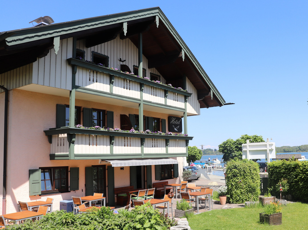 基姆湖畔普林酒店住宿-Hotel Garni Moewe am See