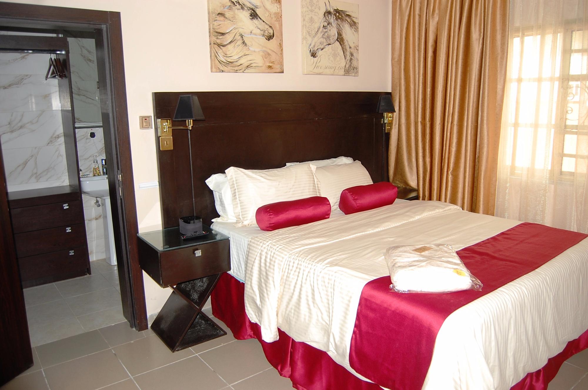 144 SUITES LUXURY HOTEL-官方