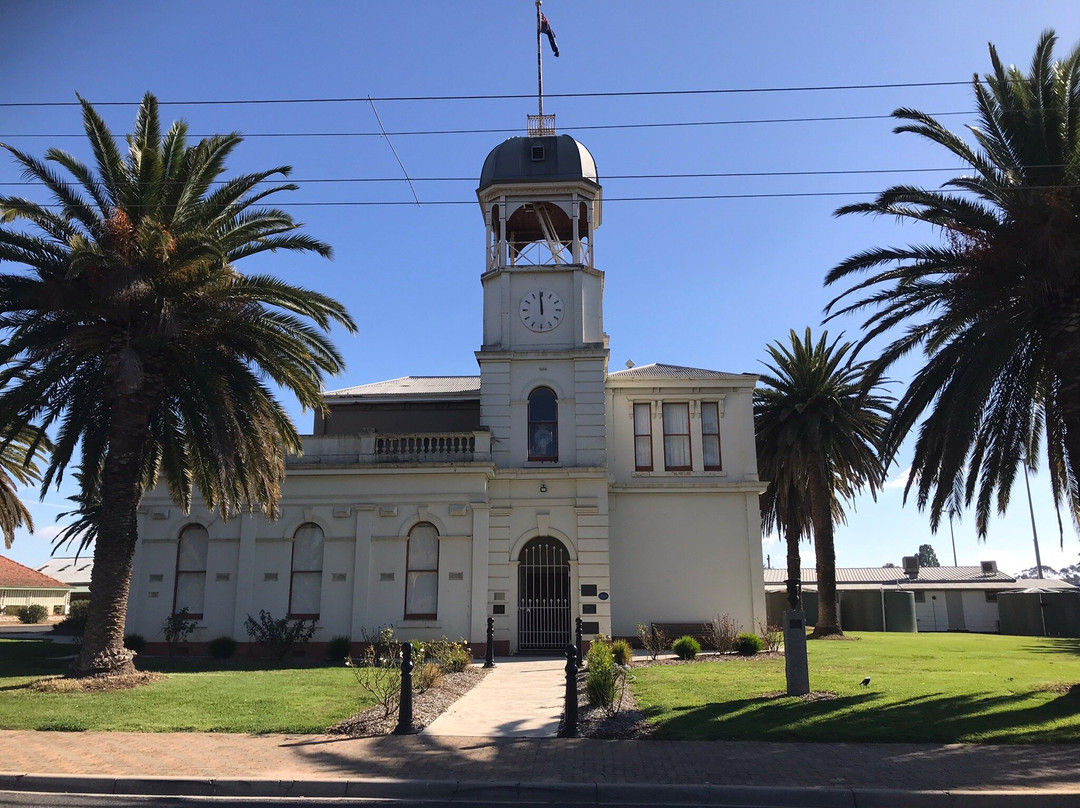 Inglewood Town Hall