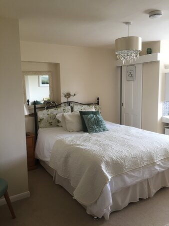 Poplars Farmhouse Bed & Breakfast主图