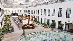 柏林 MOA 酒店主图