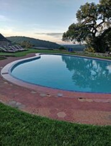 恩戈罗恩戈罗索帕酒店-泳池