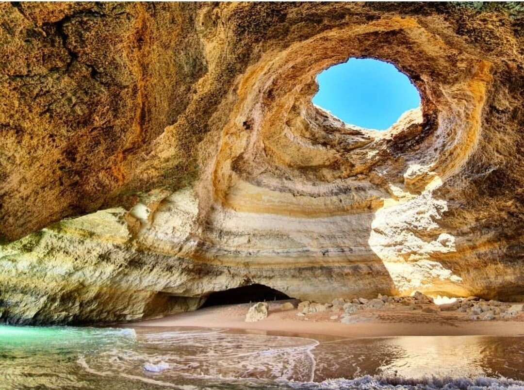Carvoeiro Caves景点图片