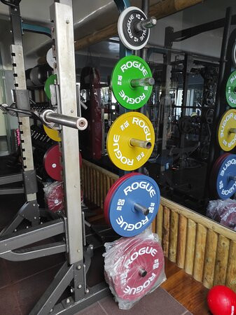 Naxos Island Gym景点图片