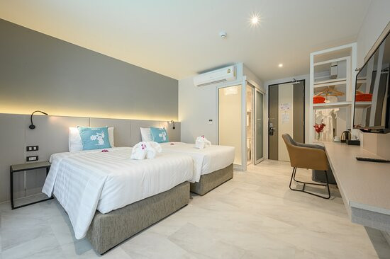 Tour De Phuket Hotel主图