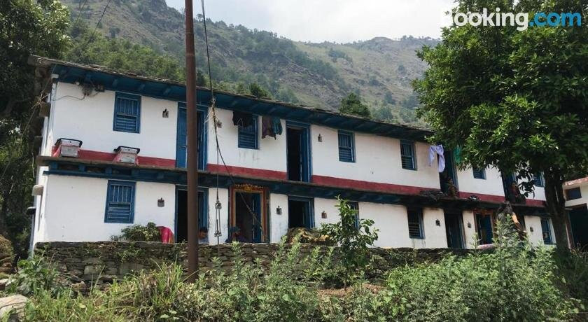 Dilbar Pahadi Homestay - Sari Village