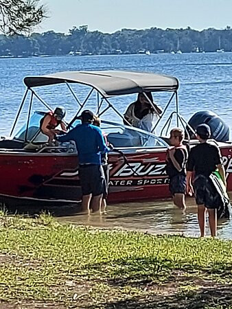 Lake Mac Watersports-麦觉理湖必去景点