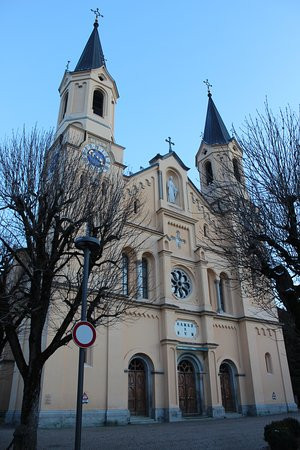 Chiesa Parrocchiale Santa Maria Assunta景点图片