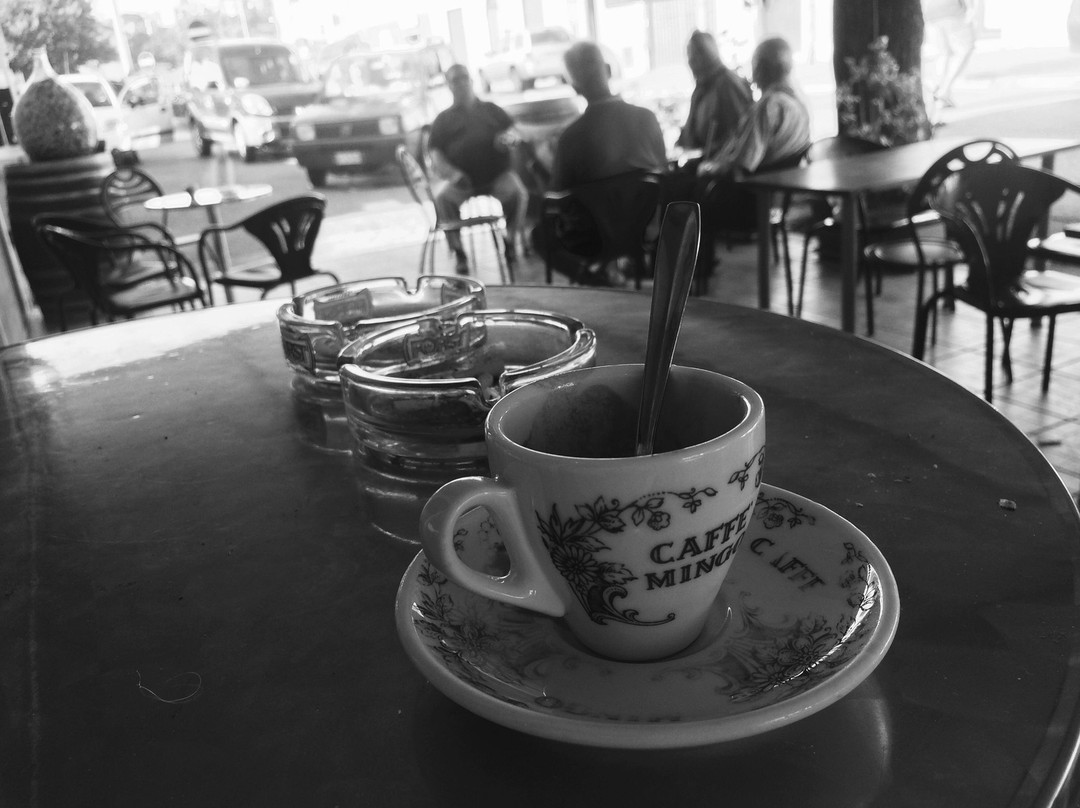 Montegemoli餐馆和美食-Bar Jolly