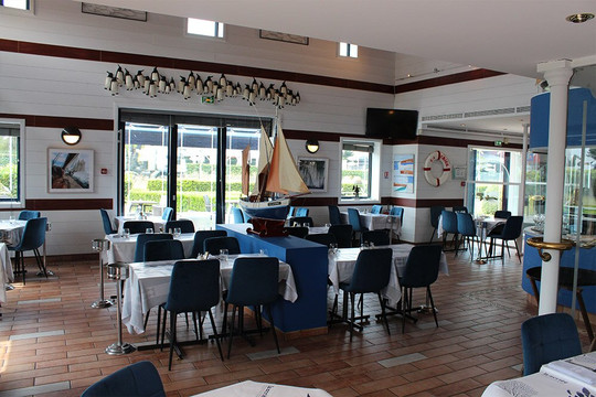 La Criée La Queue En Brie