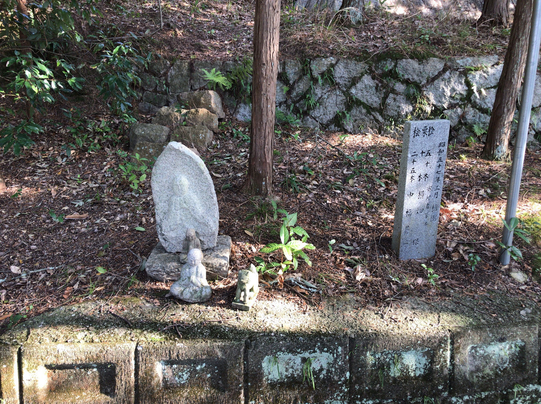Kamado Shrine景点图片
