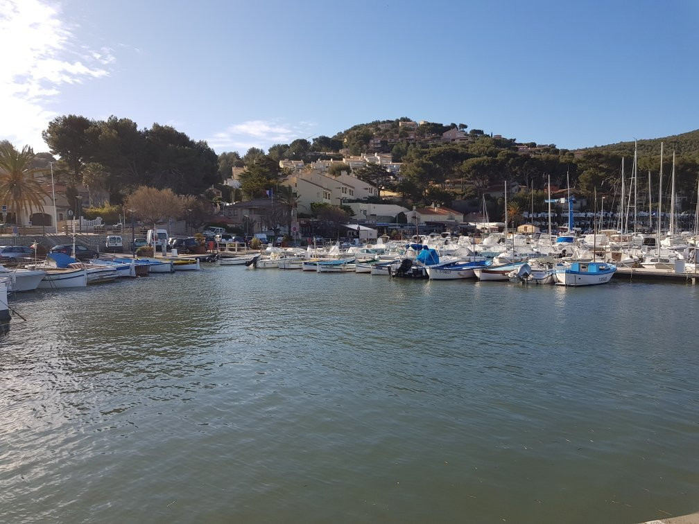 La Plage de la Madrague景点图片