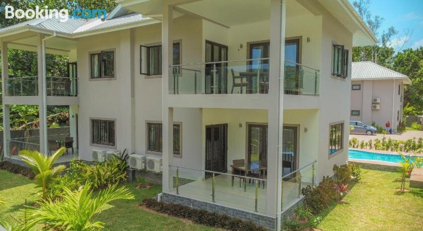 Palm Holiday Apartments主图