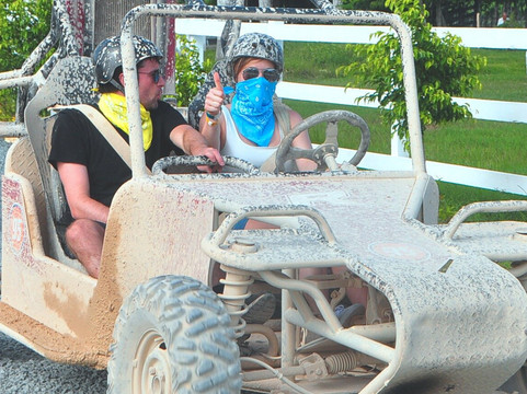 Universal Excursions-蓬塔卡纳必去景点