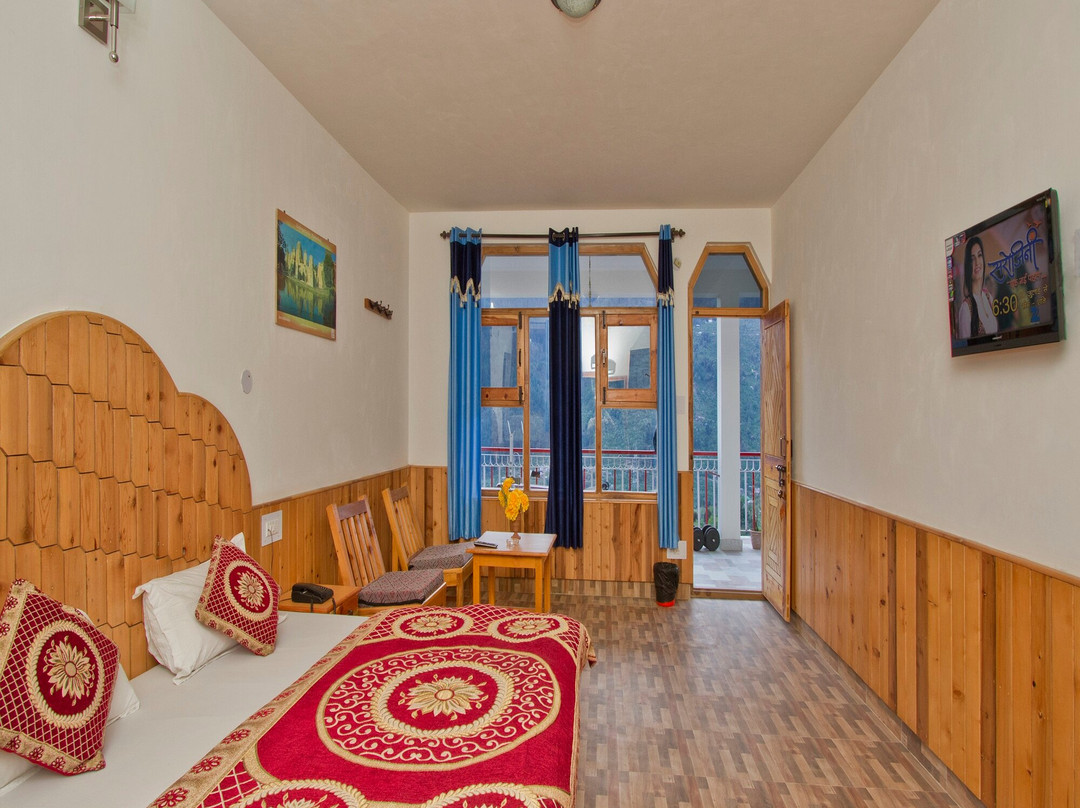 Hotel Rishi Palace主图