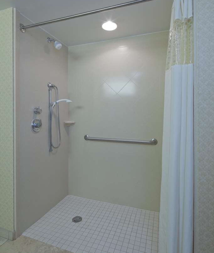 莫斯波因特希尔顿恒庭酒店主图