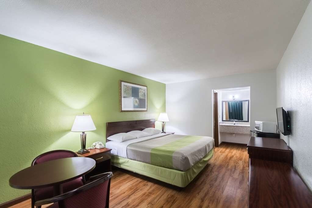 Motel 6 Mattoon, IL主图