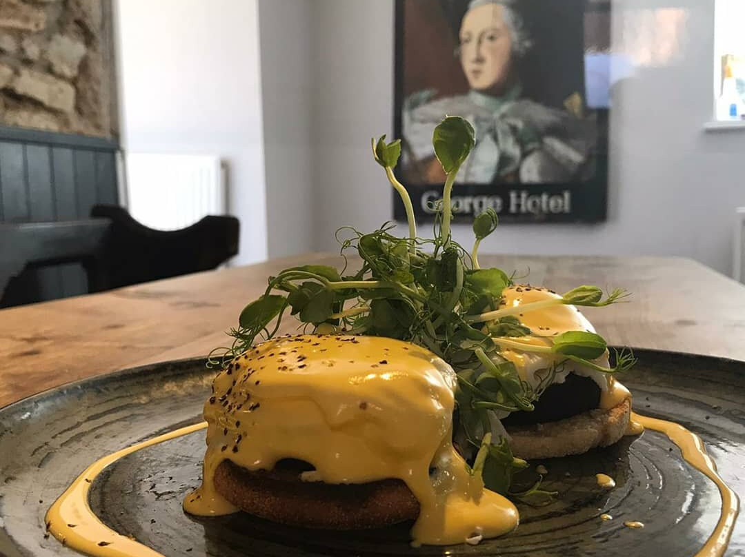 The George Hotel主图