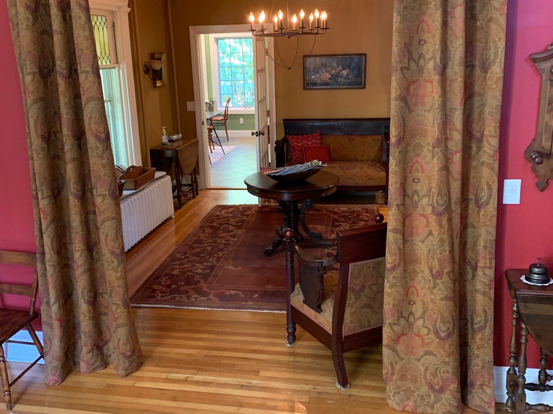 Inn at Twaalfskill主图