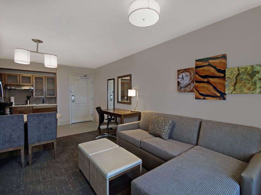 Staybridge Suites Sterling Heights - Detroit by IHG主图