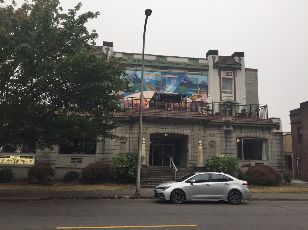 Centralia Square Grand Ballroom and Hotel主图