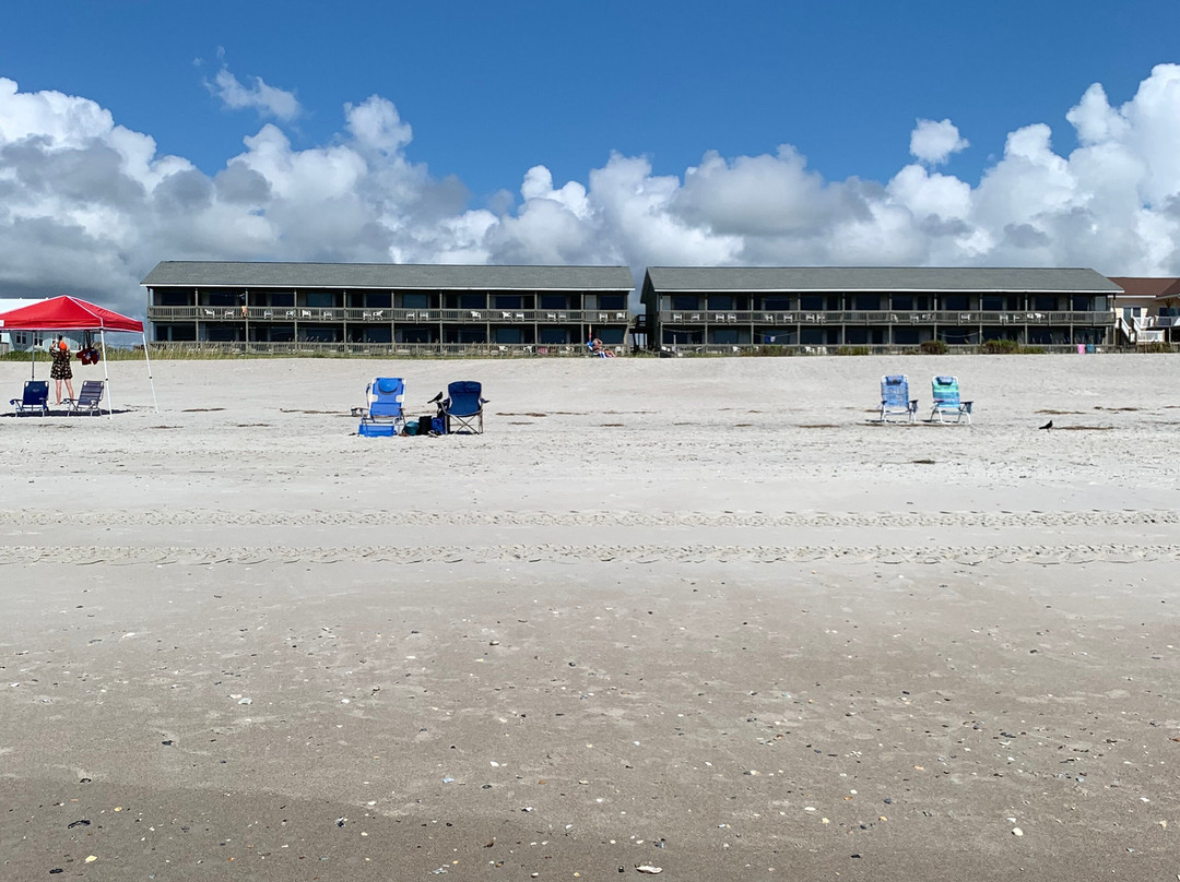 Jolly Roger Inn & Pier主图