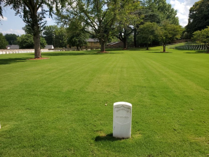 Historic National Cemetery and Confederate Prison Site景点图片