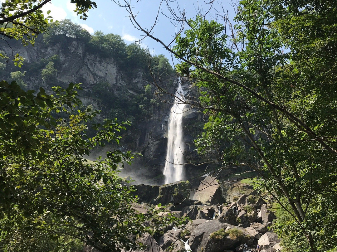 Waterfall of Foroglio-Foroglio必去景点