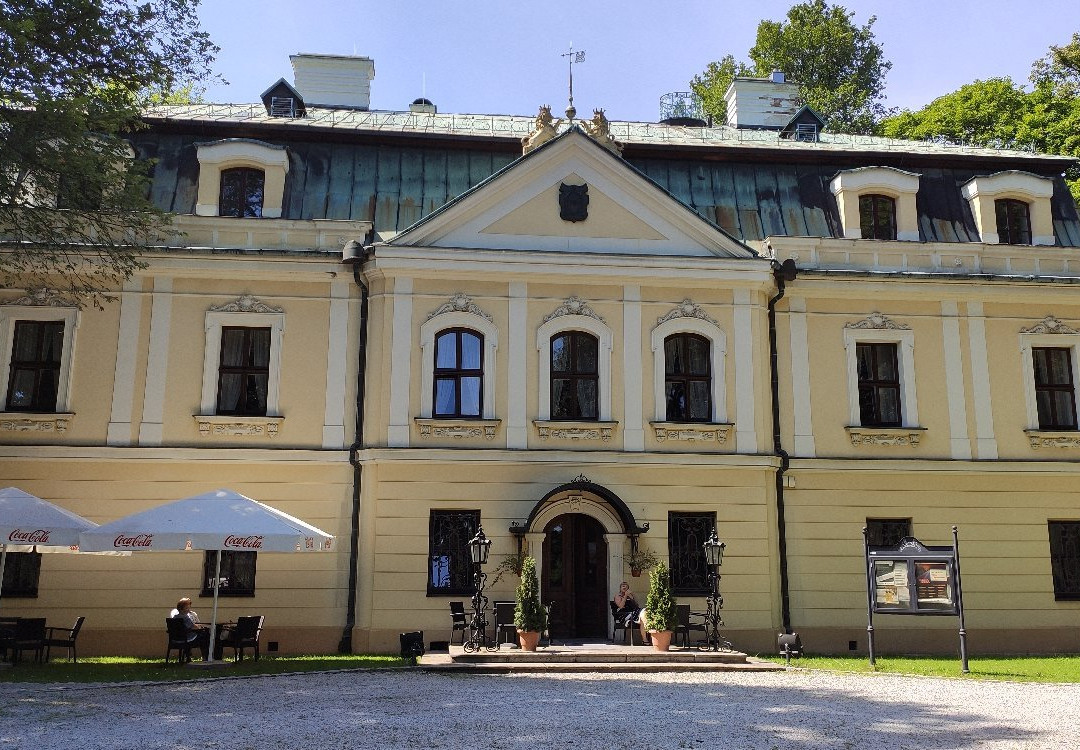 Palace in Rybna in Tarnowskie Góry景点图片