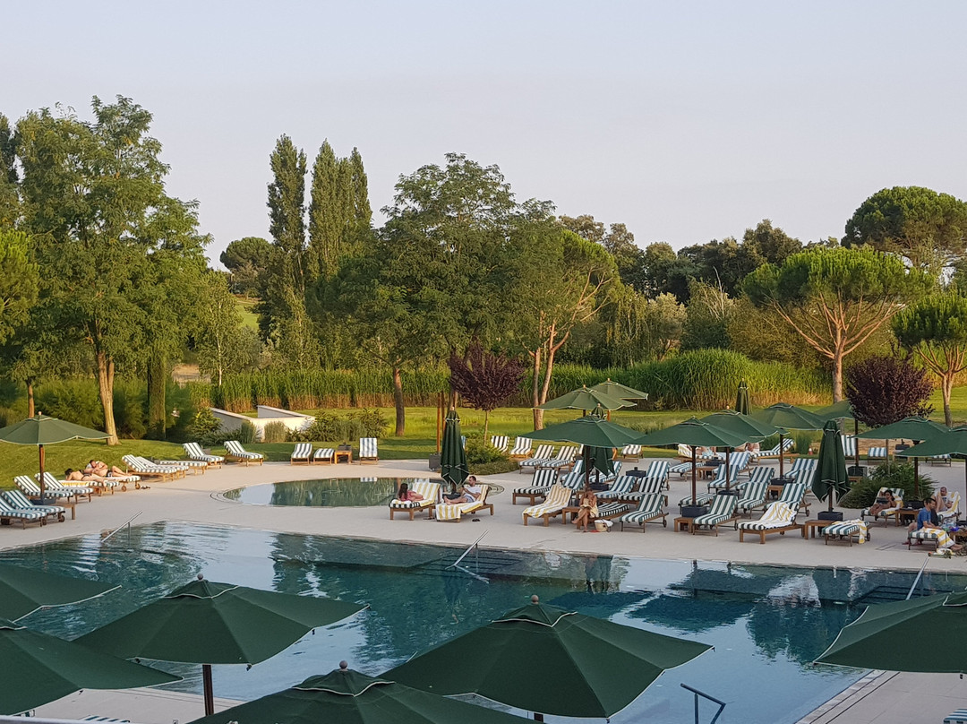 加泰罗尼亚梅里亚高尔夫酒店主图