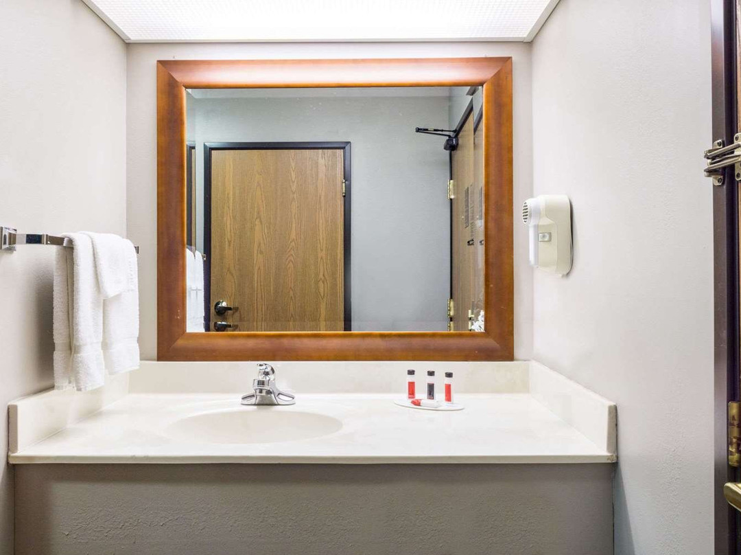 Baymont by Wyndham Piqua主图