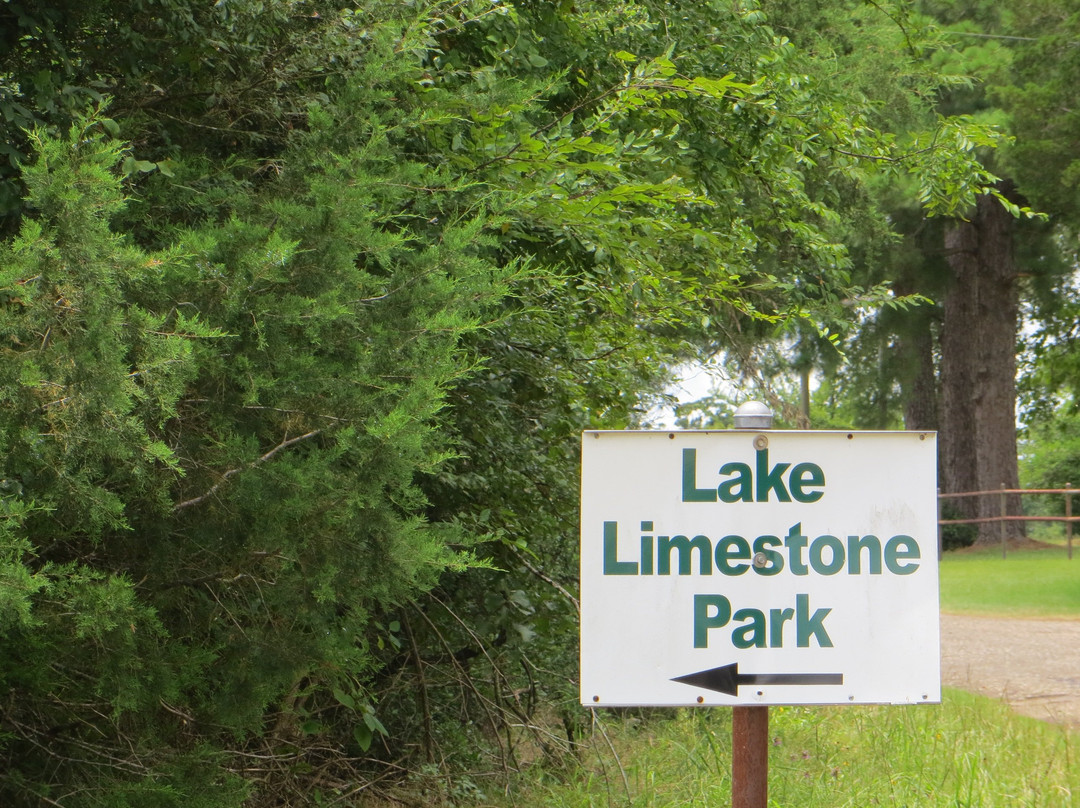 Limestone Lake Park景点图片