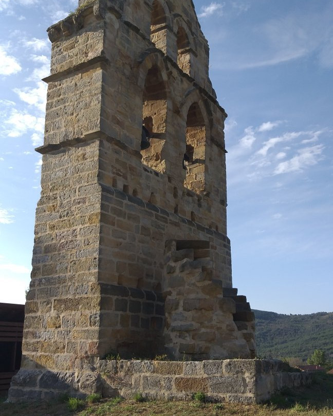 Iglesia Rupestre de Santa Maria de Valverde-Valderredible必去景点