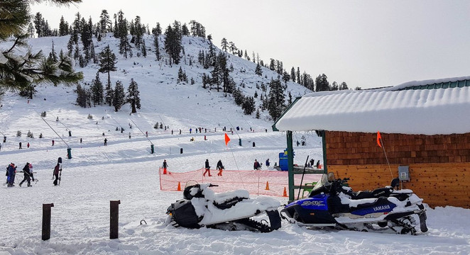 China Peak Ski Area-Lakeshore必去景点
