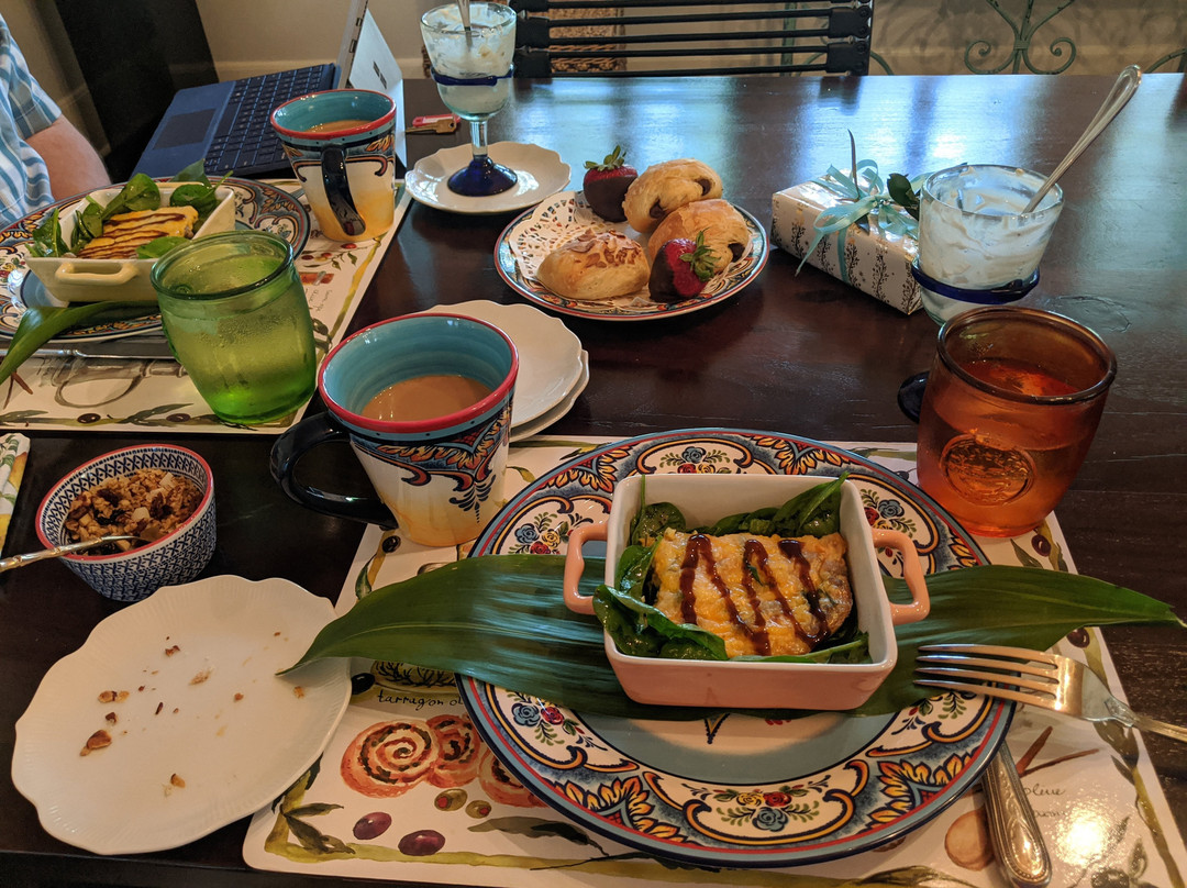 The Olive Tree Inn主图