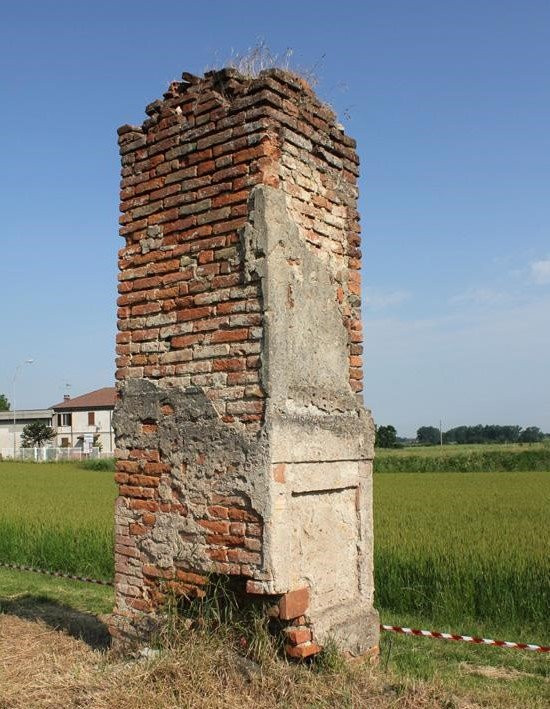 Pilastro Storico di San Martino in Strada景点图片