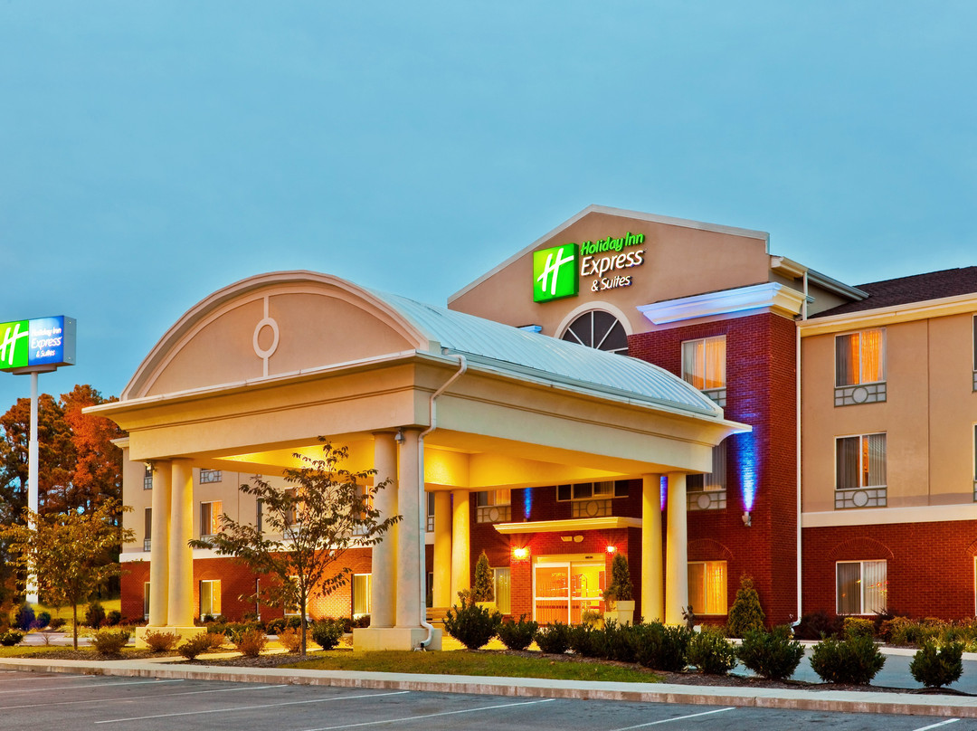 Holiday Inn Express & Suites Dickson By IHG主图