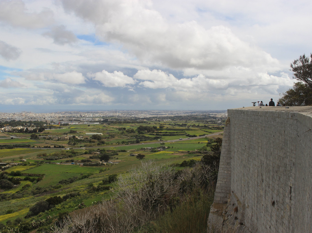 Bastion Square-姆迪纳必去景点