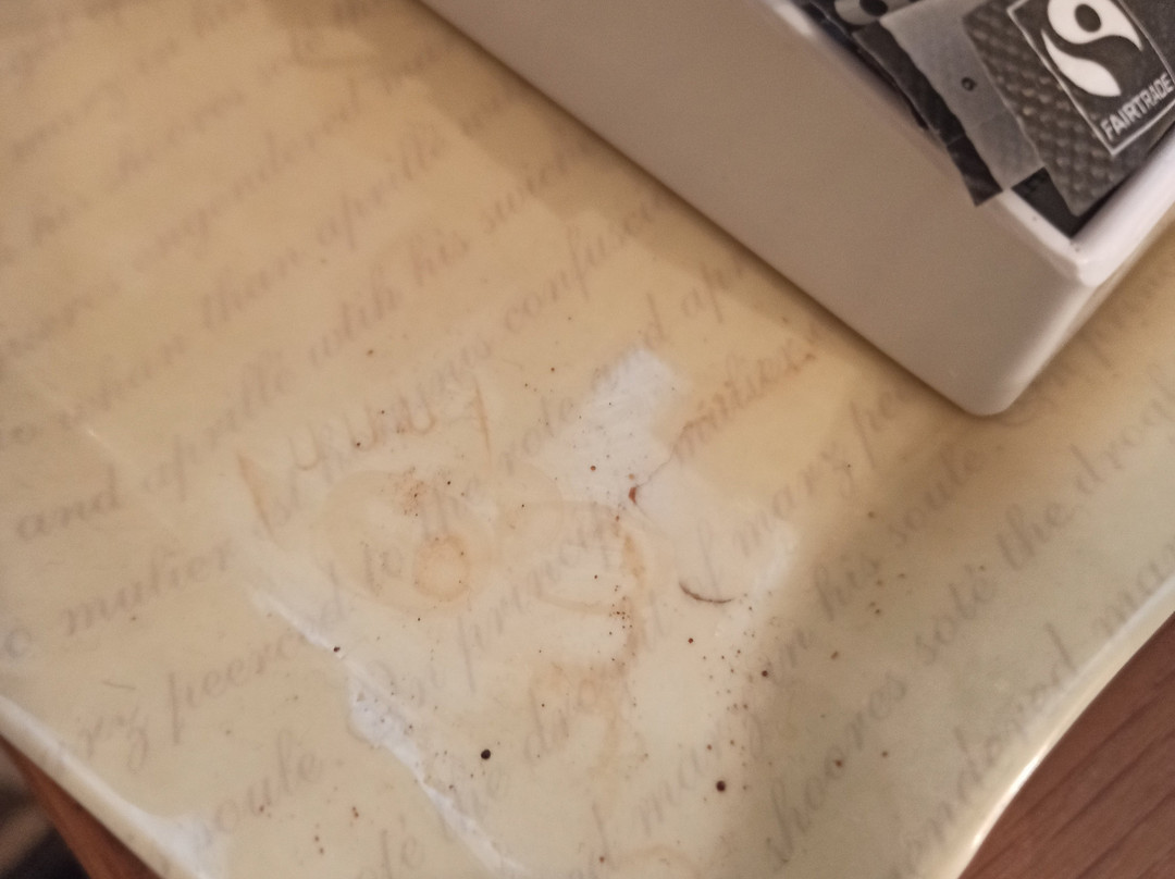 Hazelwood House主图