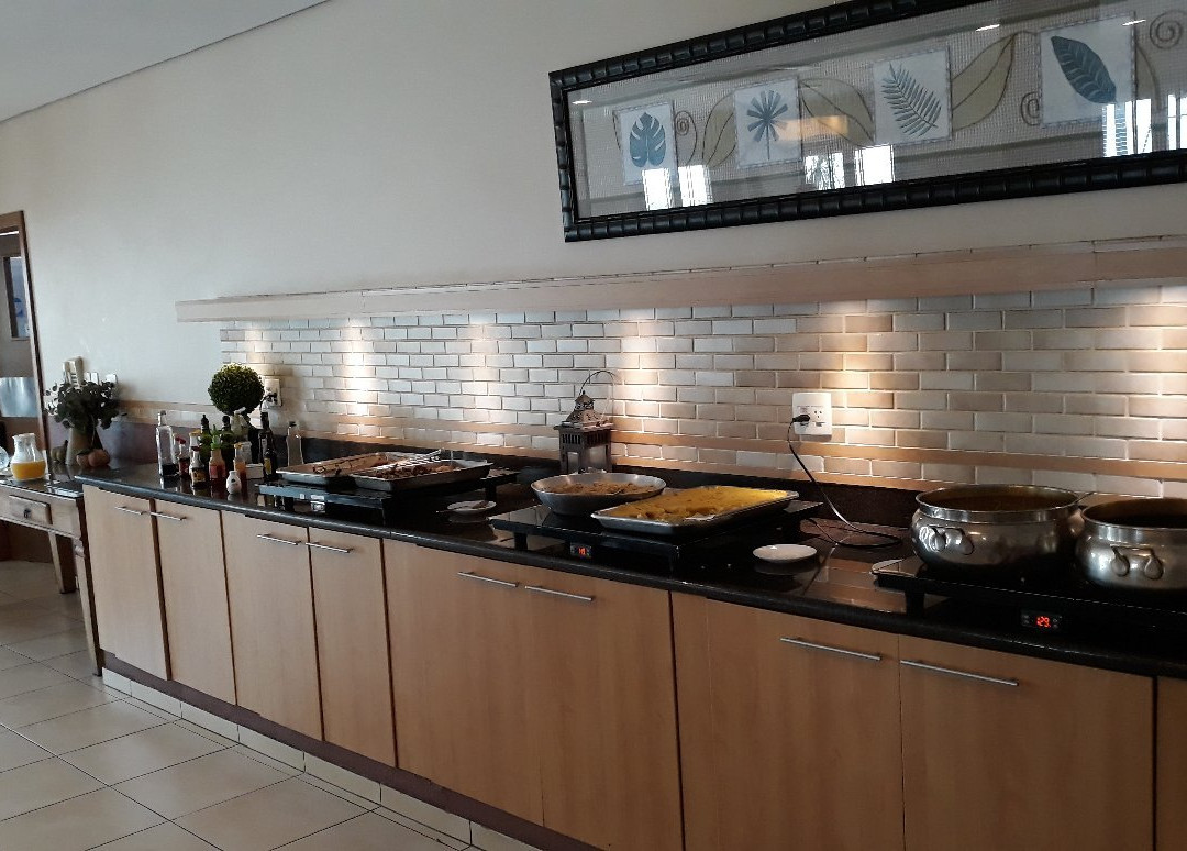 阿拉拉夸拉舒适酒店主图