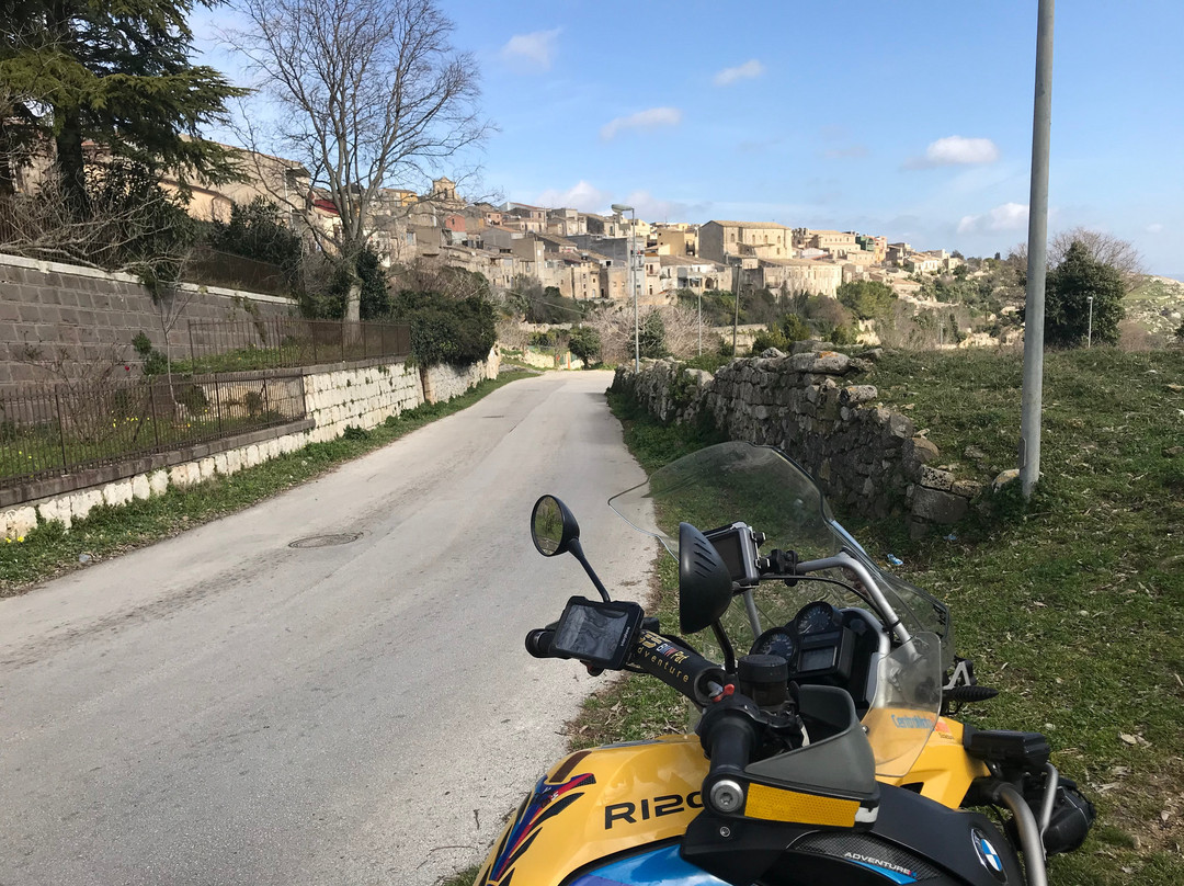 Castello Requesenz-Buscemi必去景点