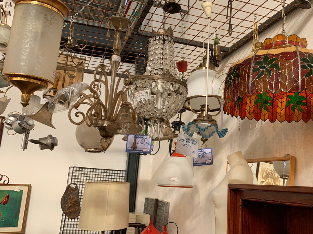 Mercatino delle Erbe, delle Cose antiche e dell' Artigianato景点图片
